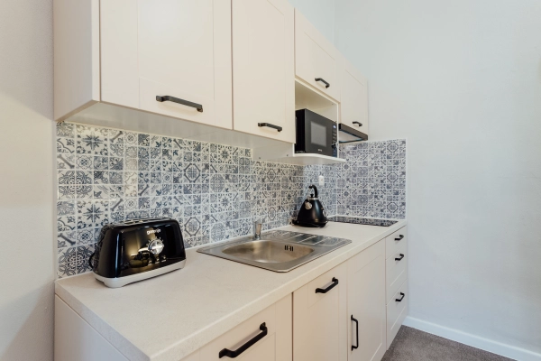 (4) Apartmán