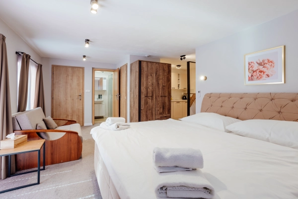 (7) Apartmán s 2 spálňami 