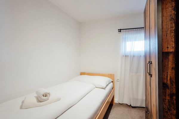 (7) Apartmán s 2 spálňami 