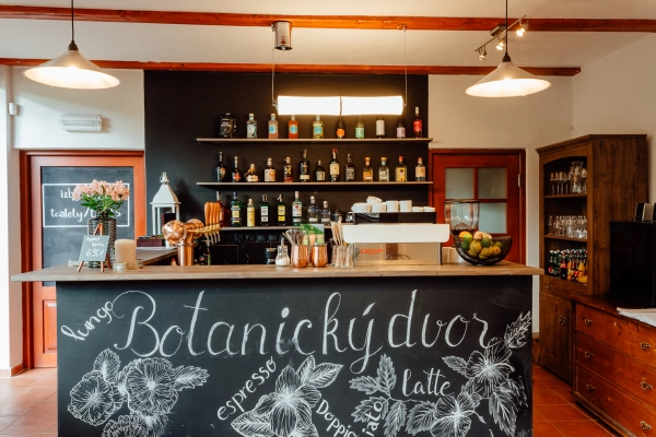 Botanický dvor