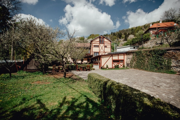 Botanický dvor